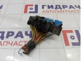 Блок предохранителей Renault Sandero Stepway (5S)