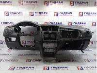 Торпедо Renault Sandero Stepway (5S) 681007556R