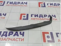 Накладка переднего бампера правая Renault Sandero Stepway (5S) 260444577