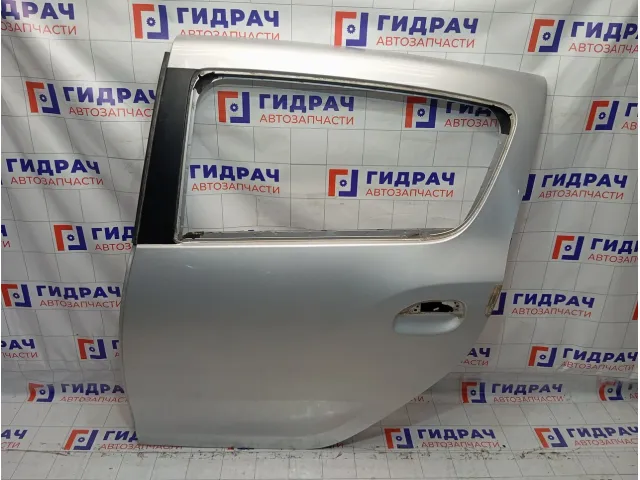 Дверь задняя левая Renault Sandero Stepway (5S)
