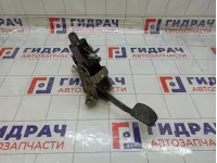 Педаль сцепления Renault Sandero 465031874R