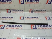 Накладка стекла переднего правого Renault Sandero 808206884R