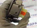 Блок управления стеклоподъемниками Renault Sandero 254110431R