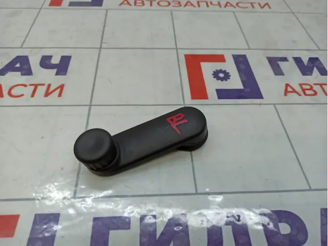 Ручка стеклоподъемника Renault Sandero 8200673745