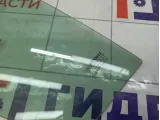 Стекло двери Renault Sandero 822621848R