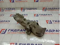 Кронштейн генератора Renault Sandero 8200941114