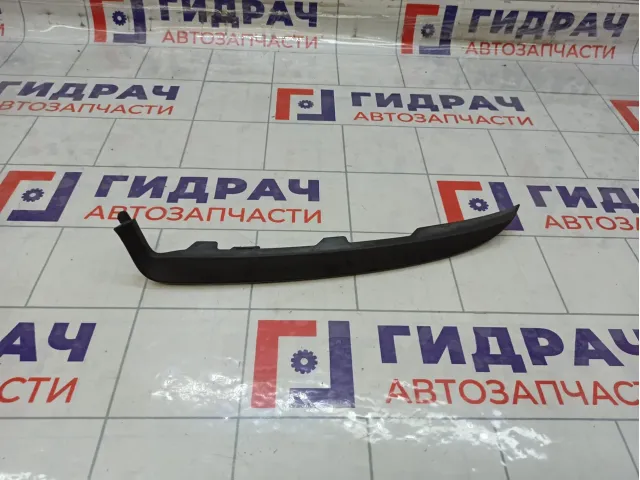 Планка под фонарь (фару) левая Renault Sandero 260947178R