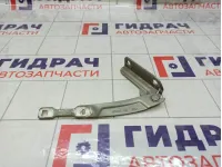 Петля капота левая Renault Sandero 654013159R