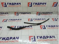 Поводок стеклоочистителя (Поводок дворника) левый Renault Sandero 288817528R