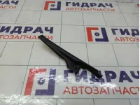 Накладка решетки стеклоочистителя левая Renault Sandero 668225143R