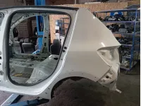 Крыло заднее левое Renault Sandero 760331821R