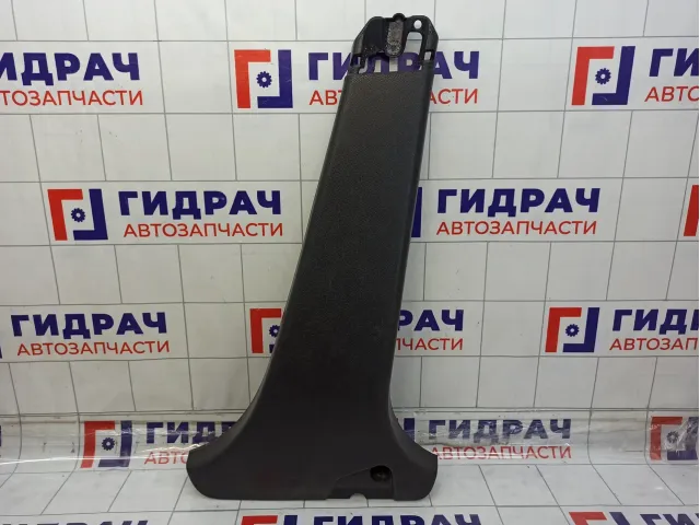 Обшивка стойки средней правой нижняя Renault Sandero 769159342R