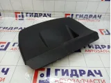 Обшивка двери багажника Renault Sandero 909007840R