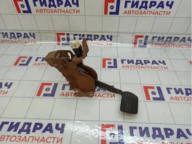 Педаль тормоза Renault Sandero 465013048R