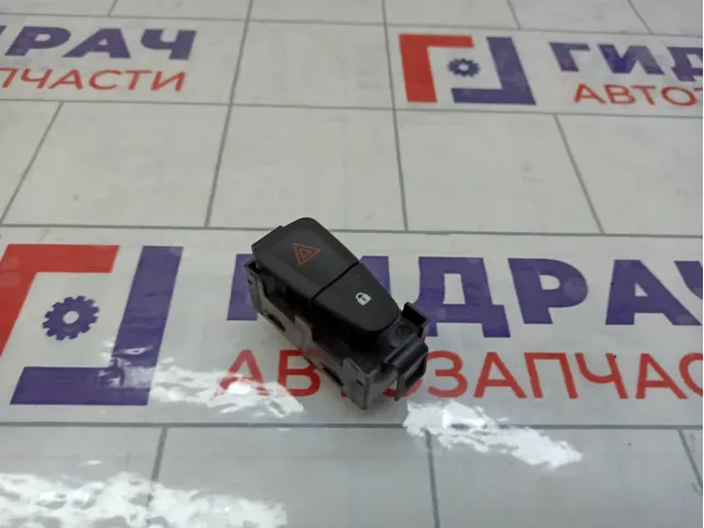 Кнопка аварийной сигнализации Renault Sandero 252100502R