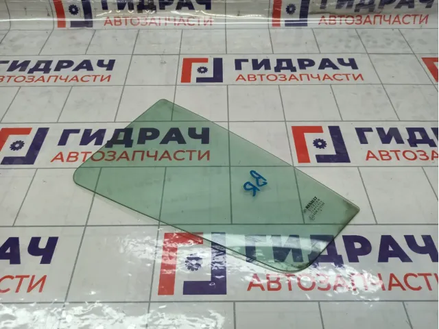 Стекло двери задней правой Renault Sandero 822621848R