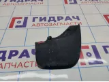 Брызговик задний правый Renault Sandero Stepway (5S) 767484912R