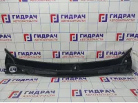 Решетка стеклоочистителей Renault Sandero Stepway (5S) 668115673R