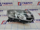 Фара правая Renault Sandero Stepway (5S) 260105559R