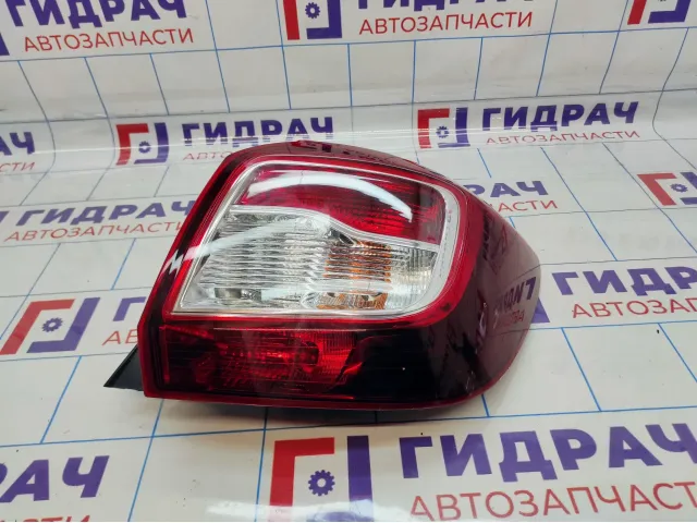 Фонарь задний правый Renault Sandero Stepway (5S) 265500465R