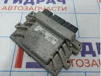 Блок управления двигателем Renault Sandero Stepway (5S) 237104234R