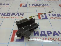 Замок двери задней левой Renault Sandero Stepway (5S) 825035141R