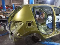 Крыло заднее правое Renault Sandero Stepway (5S)