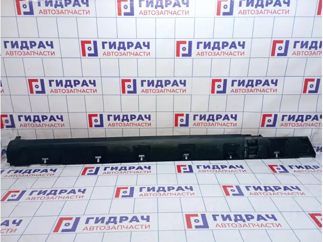 Накладка порога наружная левая Renault Sandero Stepway (5S) 764191761R