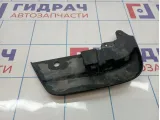Брызговик передний левый Renault Sandero Stepway (5S) 638411171R