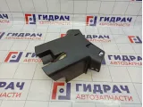 Кожух рулевой колонки нижний Renault Scenic 8200141021