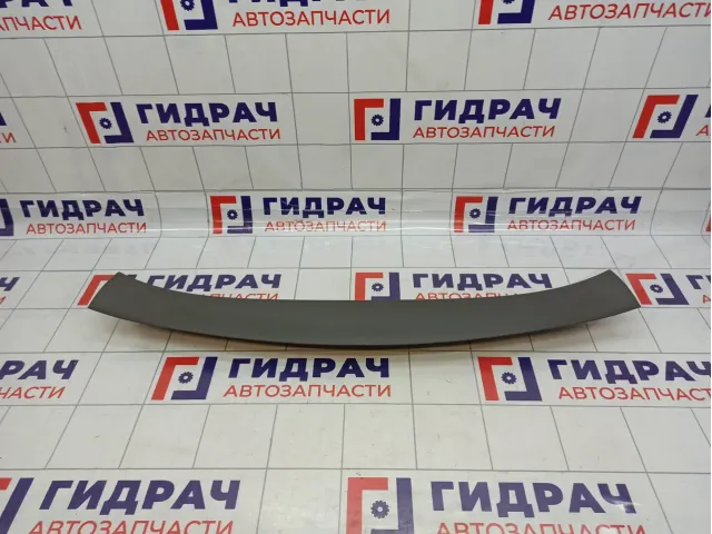 Обшивка двери багажника Renault Scenic 8200248256