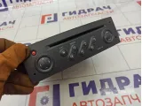 Магнитола Renault Scenic 8200300858
