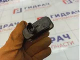 Кнопка открывания багажника Renault Scenic 8200076256