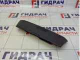 Накладка двери багажника правая Renault Scenic 8200140172
