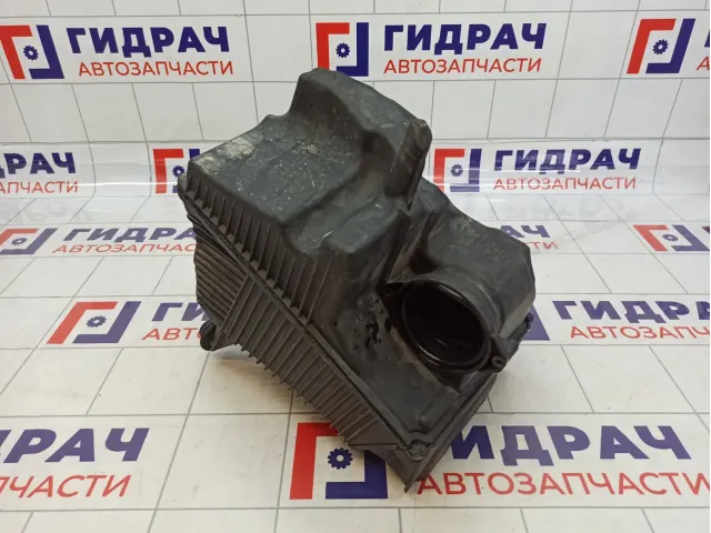 Корпус воздушного фильтра Renault Scenic 8200369798