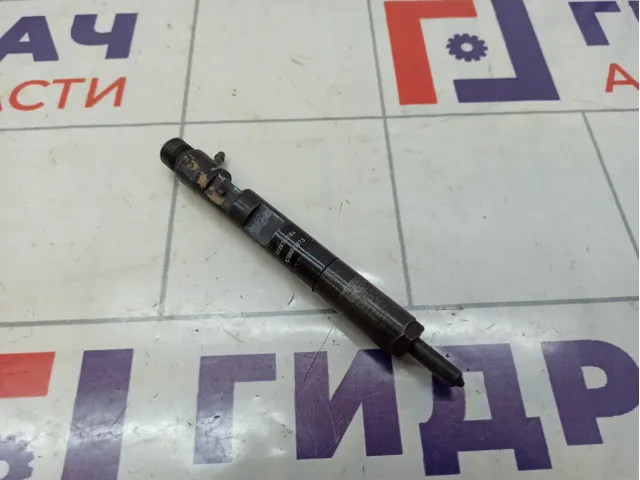 Форсунка дизельная электрическая Renault Scenic 8200365186