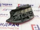 Фонарь задний правый Renault Scenic 8200127702