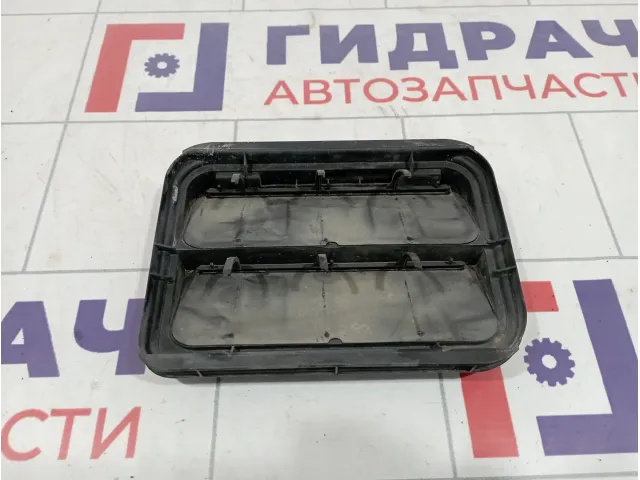 Решетка вентиляционная Renault Scenic 7700838358