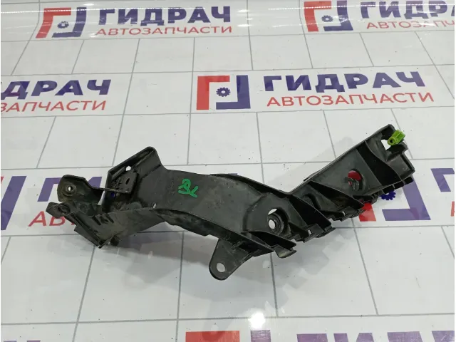 Кронштейн заднего бампера левый Renault Scenic 8200156748