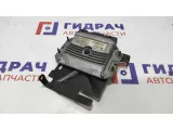 Блок управления двигателем Renault Scenic 2 8200528372.