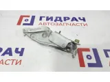 Петля капота правая Renault Scenic 2 8200081663.
