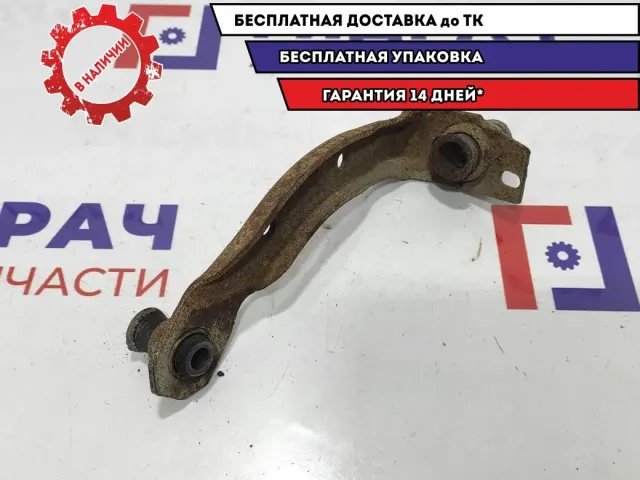 Кронштейн передней балки правый Renault Scenic 2 8200197452.