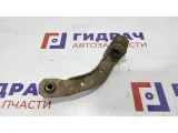 Кронштейн передней балки левый Renault Scenic 2 8200197453.