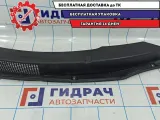Планка под лобовое стекло Renault Scenic 2 8200183140.