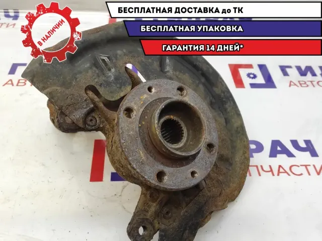 Кулак поворотный передний левый Renault Scenic 2 8200297028.