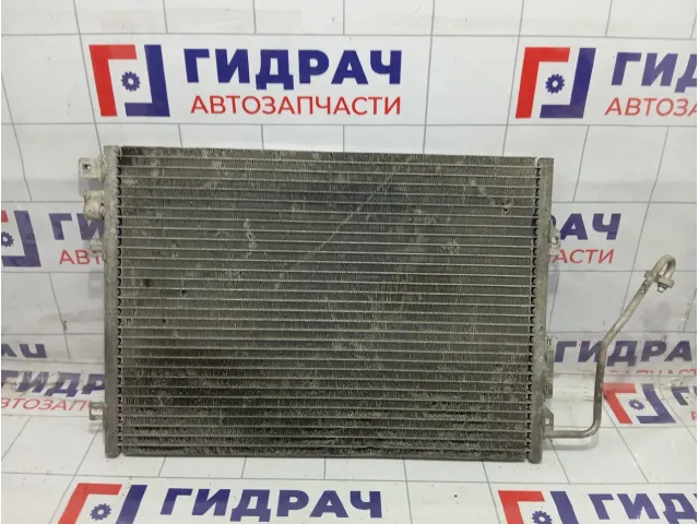 Радиатор кондиционера Renault Symbol  8200757789