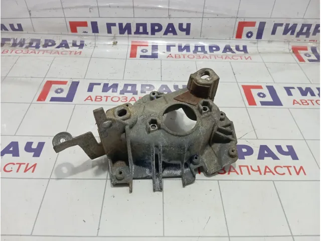Кронштейн кпп (акпп, мкпп) Renault Symbol  7700430825