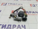 Замок зажигания Renault Symbol  7701471220