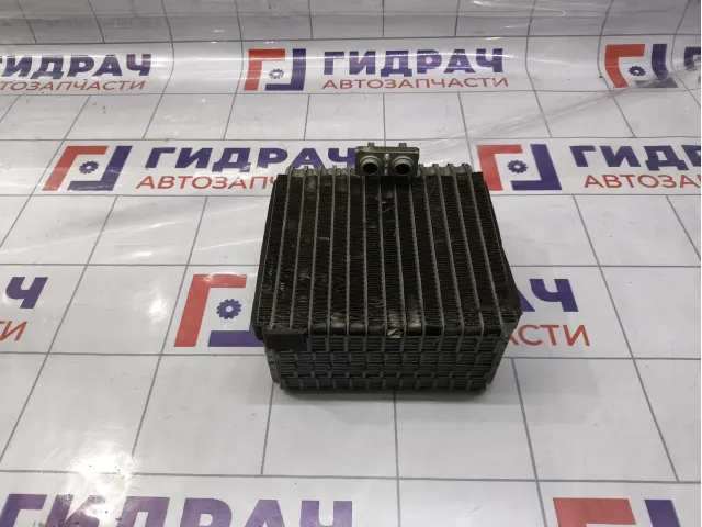 Испаритель кондиционера Renault Symbol  7701206357