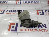 Цилиндр тормозной главный Renault Symbol  7701205742